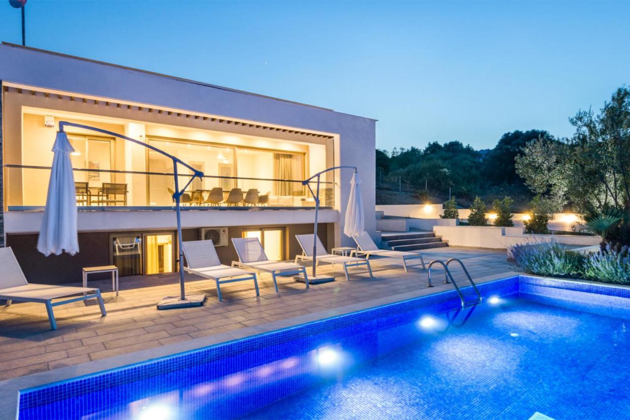 Afisia Villas 사르티 외부 사진